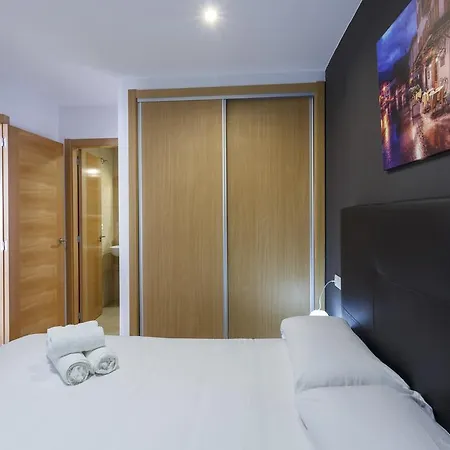 Santa Barbara Apartment *