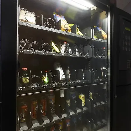 Santa Barbara Apartment *